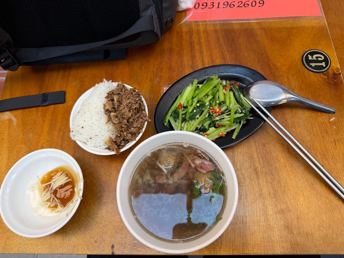 阿蓮牛肉湯-台南公園店 照片 36