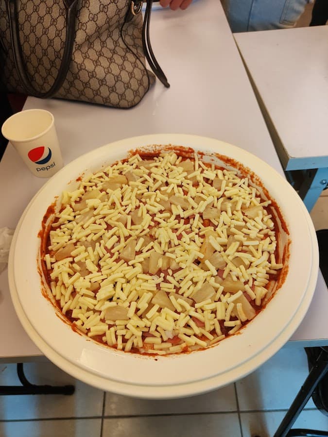 PIZZA HUT 必勝客-台南安三店 照片 7