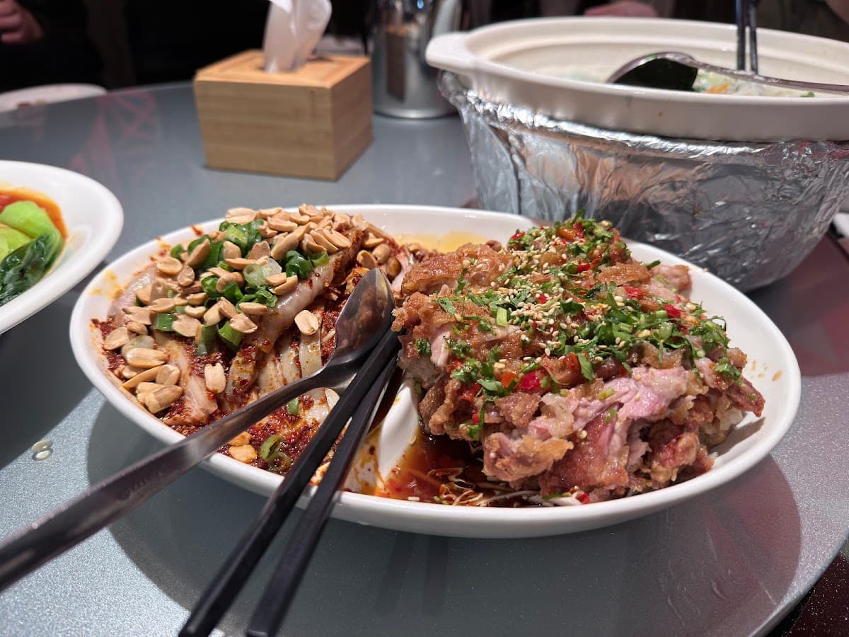 七彩雲南 三民店 照片 8