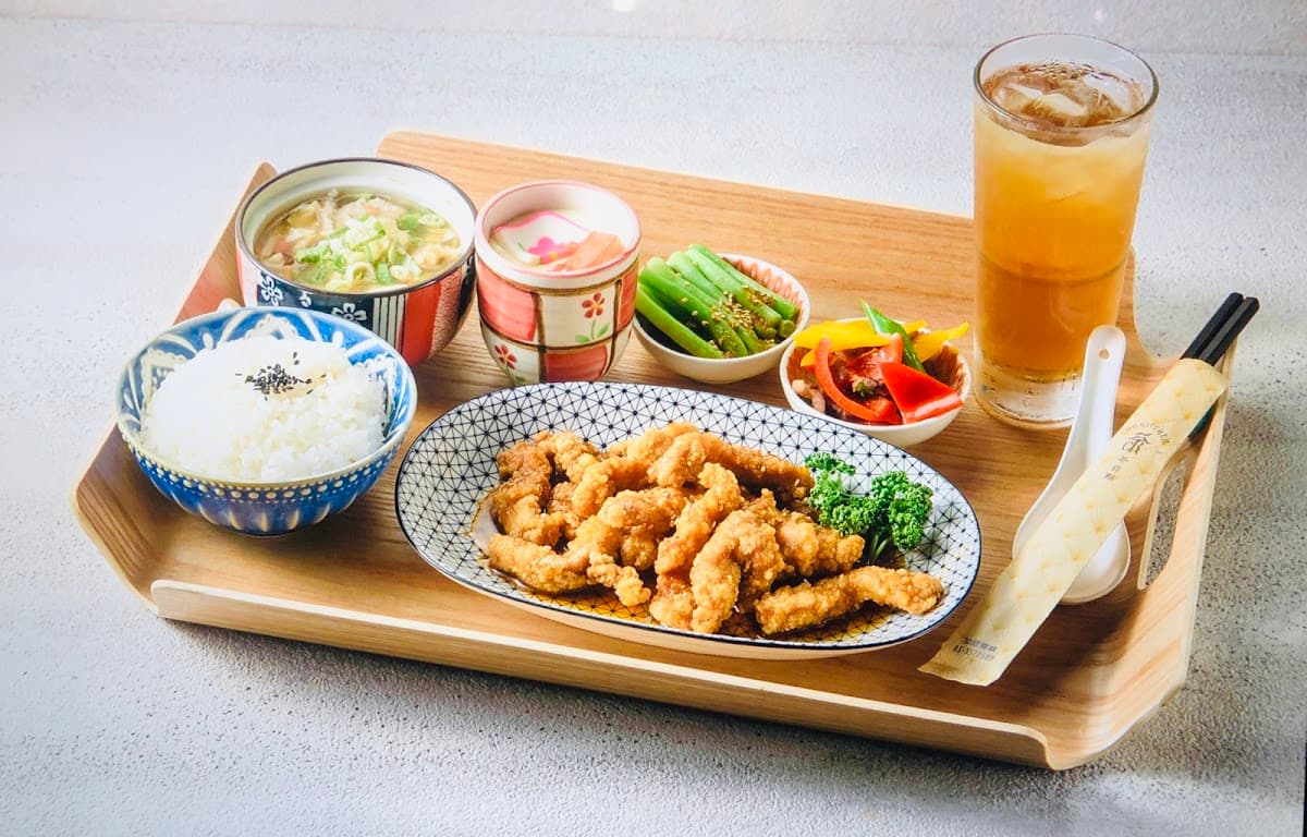 茶自點中正店/桃園餐廳 照片 2