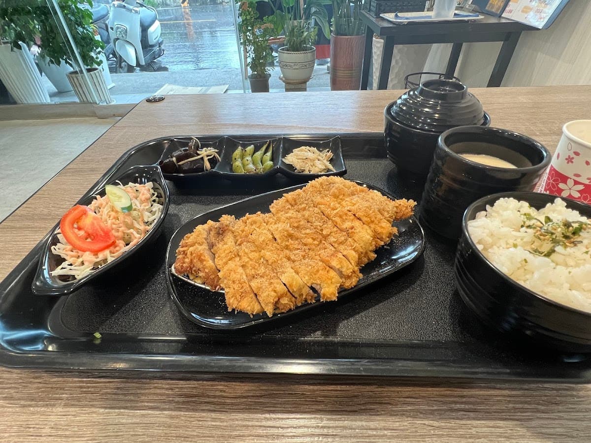 金楽食堂和洋料理 照片 2